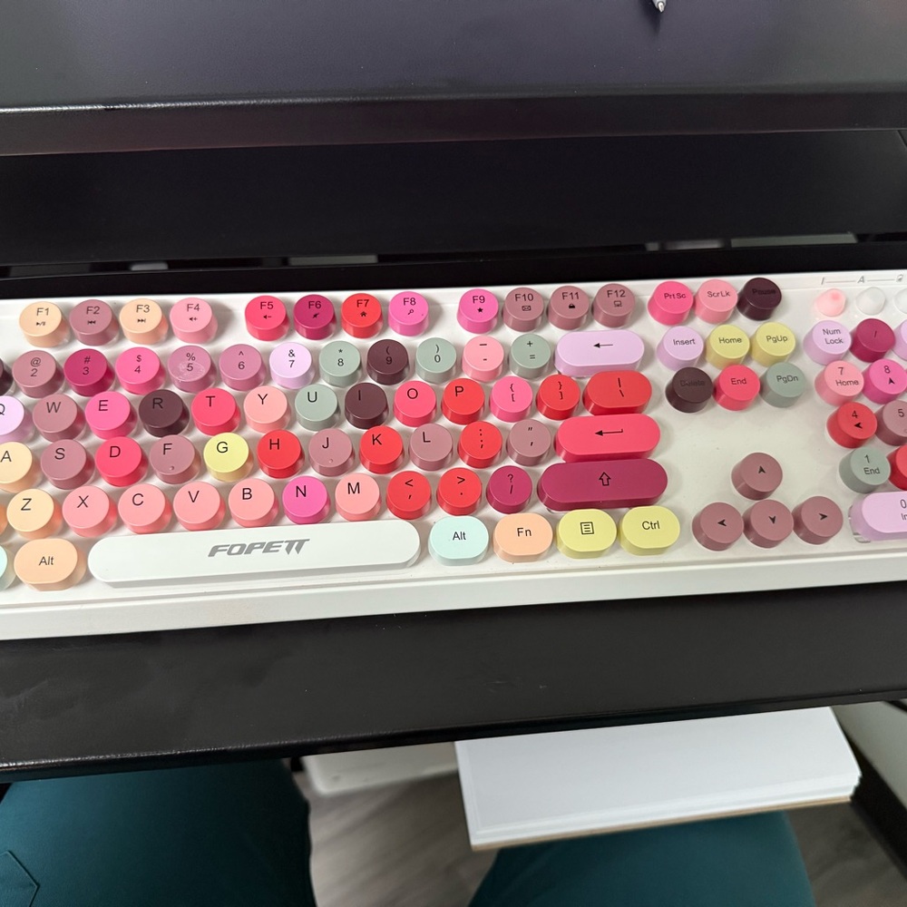 Colorful Wireless Keyboard and mouse set